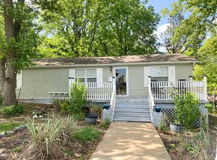 115 Jefferson St, Central City, KY 42330