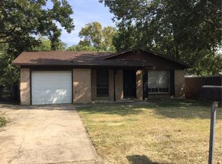 8220 Redonda St, White Settlement, TX 76108