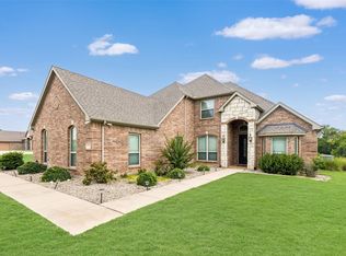 139 Las Colinas Trl, Crossroads, TX 76227