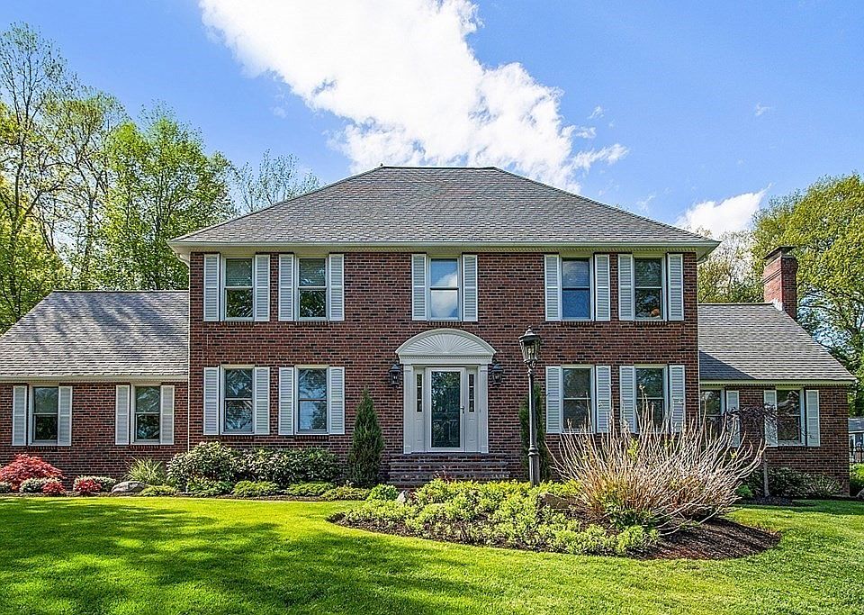 75 Colonial Dr, Shrewsbury, MA 01545 Zillow
