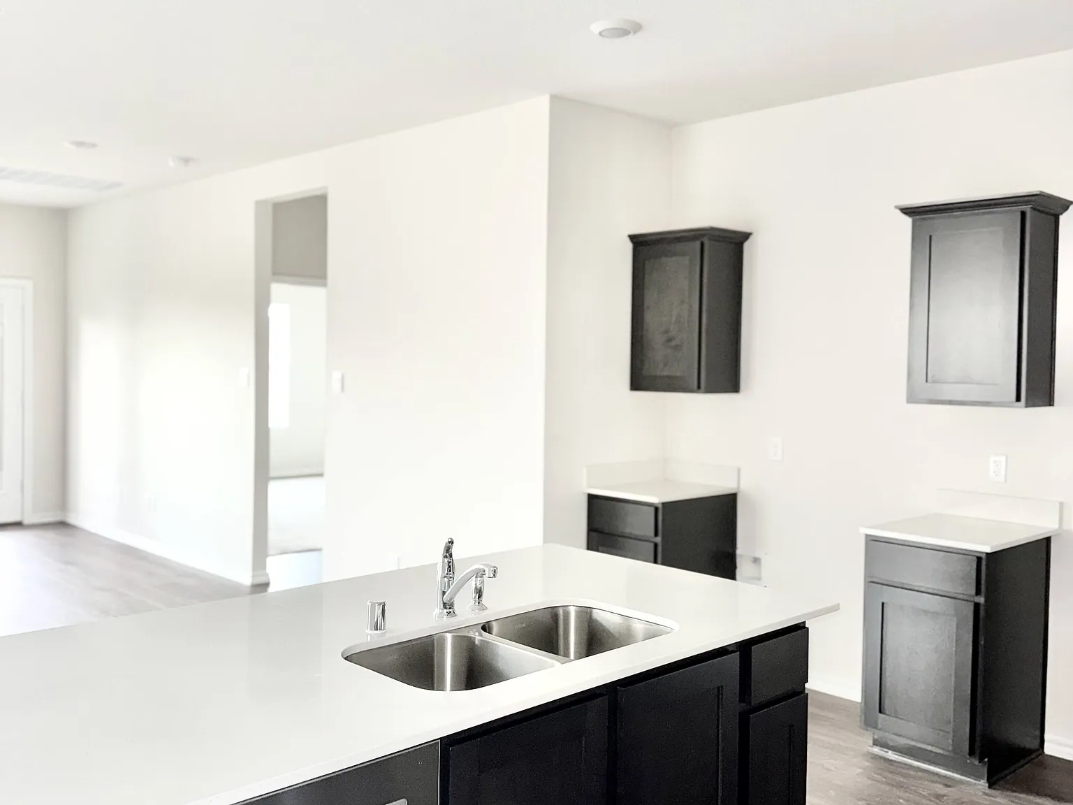 1808 Teton River Dr — Photo 2