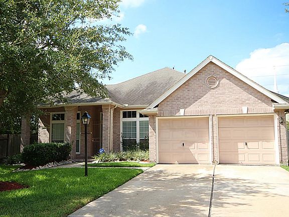 Lovely one story house near the energy corridor