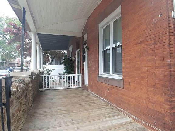 2nd image of 5611 N 3rd St Fl 2nd
