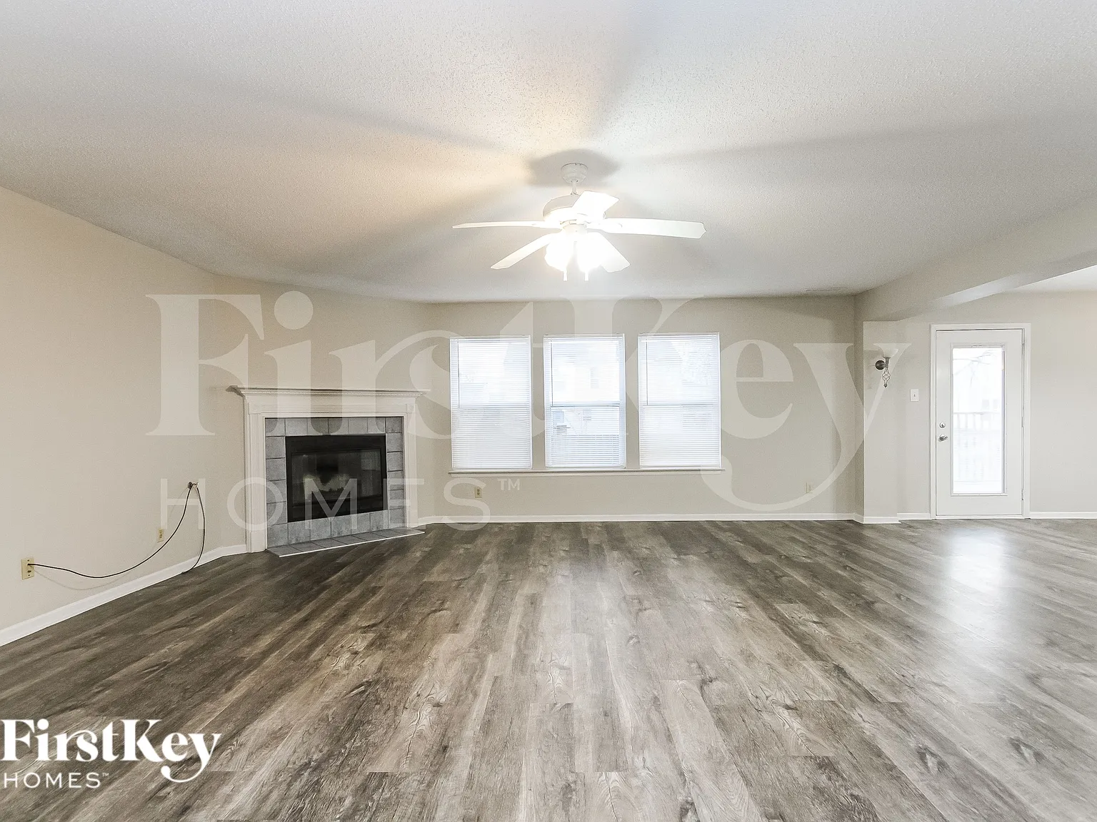 4 bed, 3.0 bath, 3036 sqft, $2,535 — Photo 4