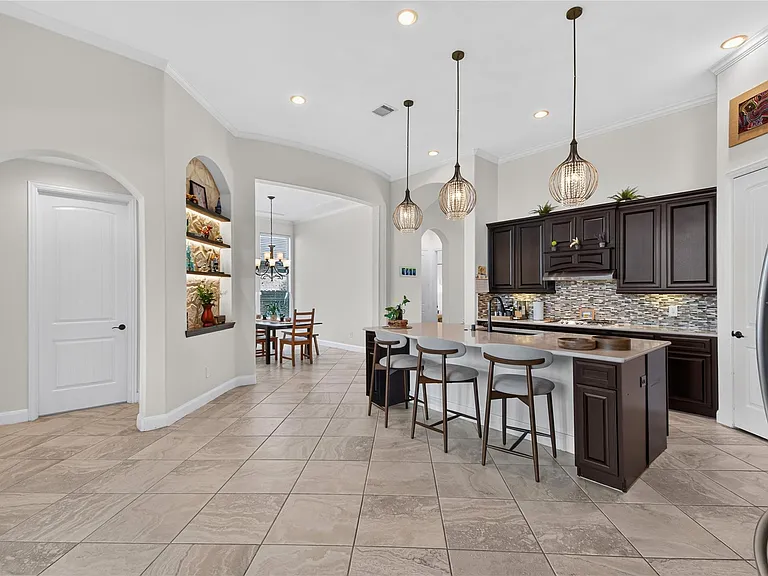 20214 Overland Hills Ln — Photo 13