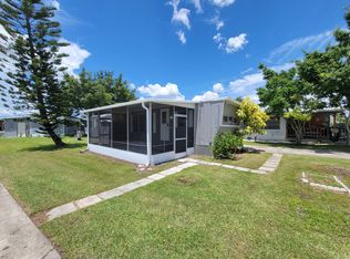 2909 Jasmine Run Ln, Ruskin, FL 33570