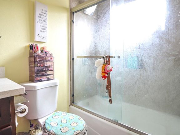 5th image of 11239 Bowles Ave