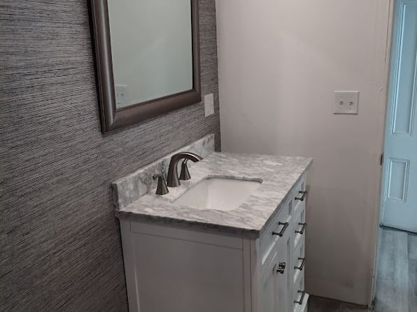 39 Garfield St #4, Westbrook, ME 04092