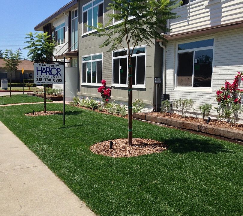 1st image of 10519 Riverside Dr #185-05