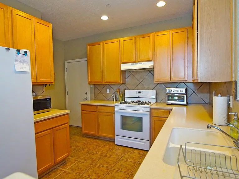 4358 San Benito St #A — Photo 4
