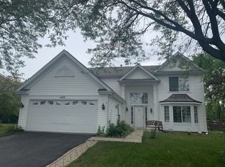 1403 Burr Oak Cir, Aurora, IL 60506