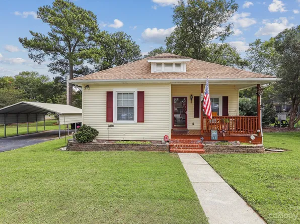 809 Cone Ave, Pineville, NC 28134