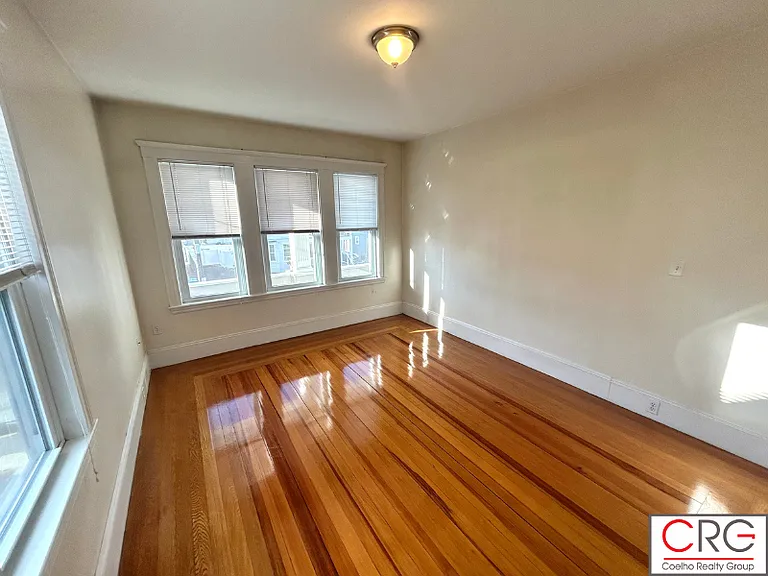 18 Wellington Rd #2 — Photo 20