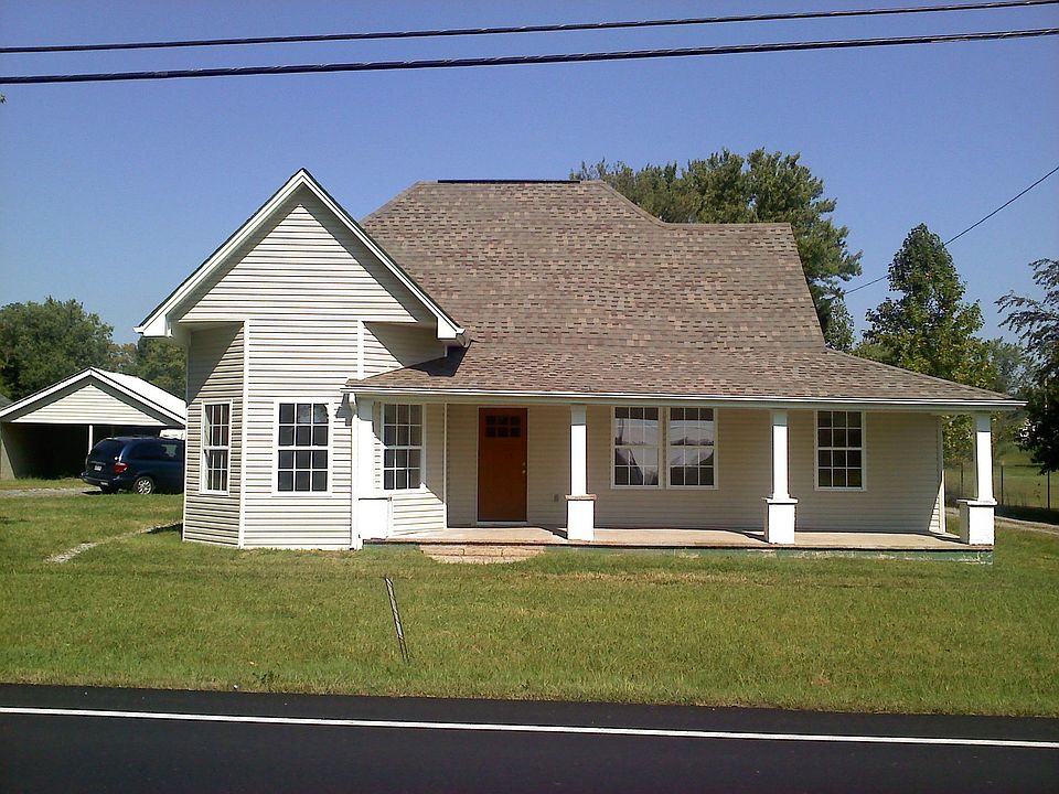 Fully renovated farmhouse