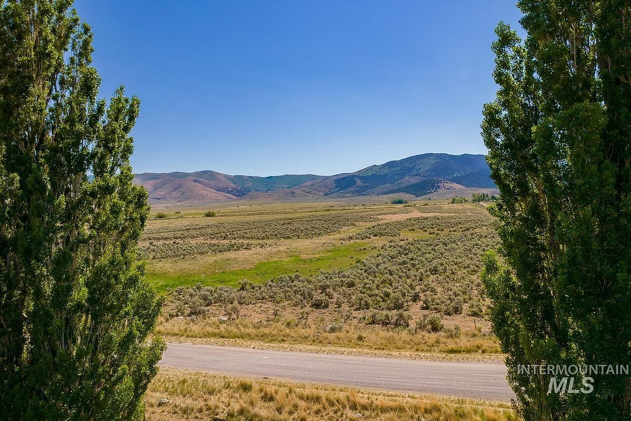 2074 S 100 E, Oakley, ID 83346 Zillow
