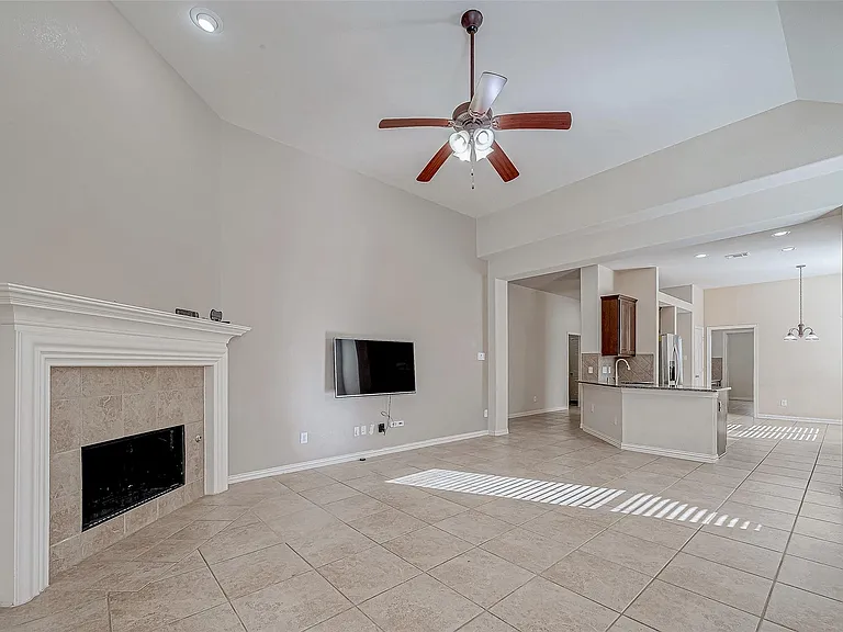 25926 Brad Hurst Ct — Photo 8