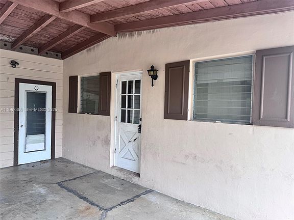 3rd image of 151 SE Celestia Ct