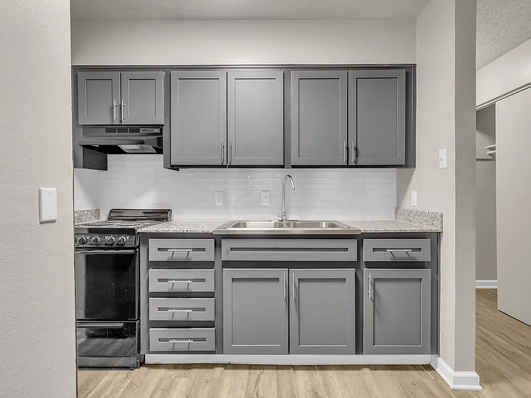 410 Heights | Interior