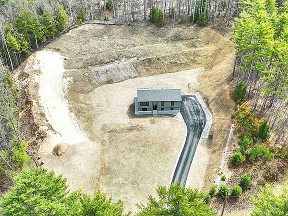 5th image of 448 Old Bennington Road