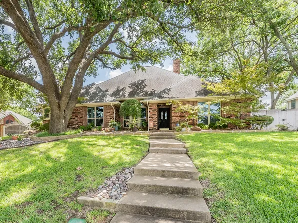 3403 Pembrooke Pkwy S, Colleyville, TX 76034