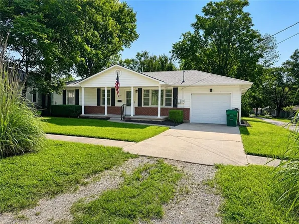 109 S Delaware St, Butler, MO 64730