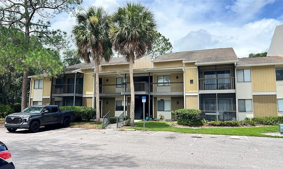 13289 Arbor Pointe Cir #202