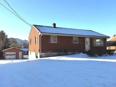 1927 Kiska Rd, Salem, VA, 24153