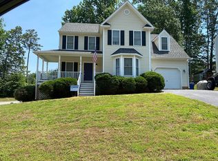 12624 Village School Ln, Midlothian, VA 23112