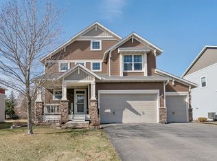 1832 Spring Creek Dr, Carver, MN 55315