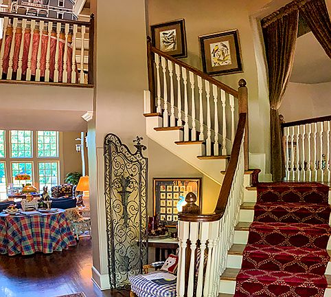 Entry & stairs to 2nd floor.