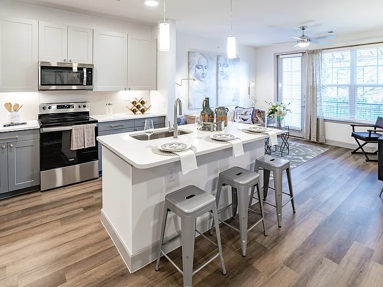 Alys Crossing Apartments — Photo 25