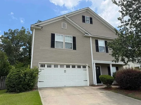 212 Seabiscuit Ln, Elgin, SC 29045
