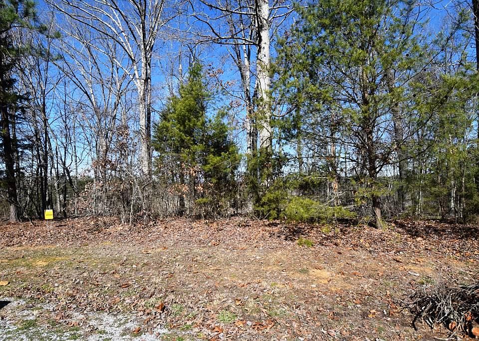 2nd image of 154 Vinita Ln