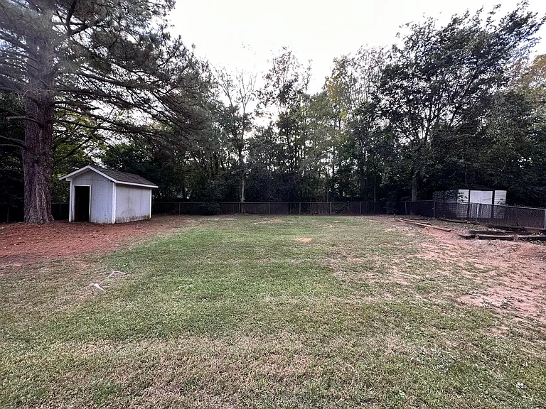 568 Fairfield Way — Photo 5