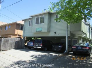1745 Patterson Aly APT 03, Eugene, OR 97401