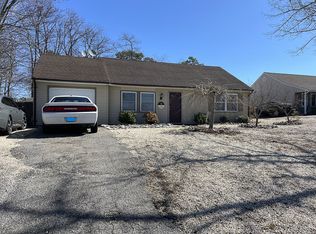 129 Ahoy Rd, Manahawkin, NJ 08050