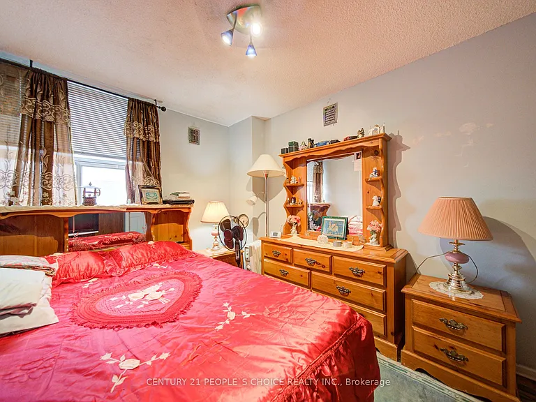 2645 Kipling Ave #411 — Photo 26