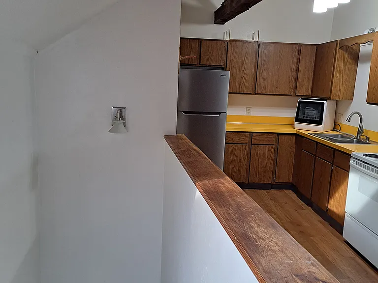42 Market St #3 — Photo 15