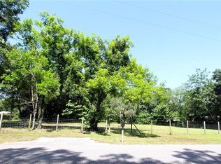 3851 Autumn Palm Dr #10, Zephyrhills, FL 33541