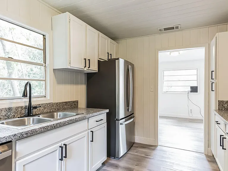 3636 Turton Ave — Photo 3