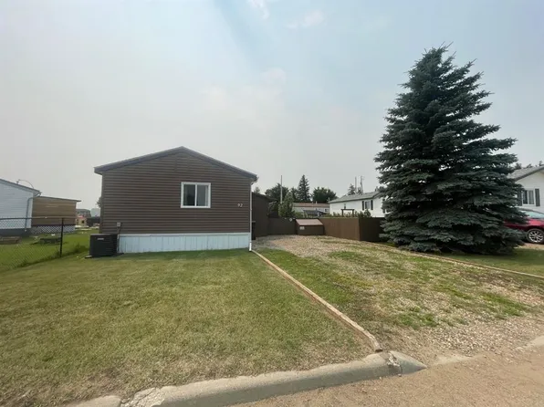 92 N Railway Ave, Rosemary, AB T0J 2W0