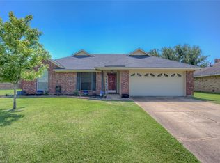 4929 General Ashley Dr, Bossier City, LA 71112