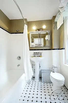 Sold by Bellmarc Realty | media 6