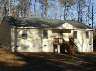 2939 Three Bridge Rd, Powhatan, VA 23139