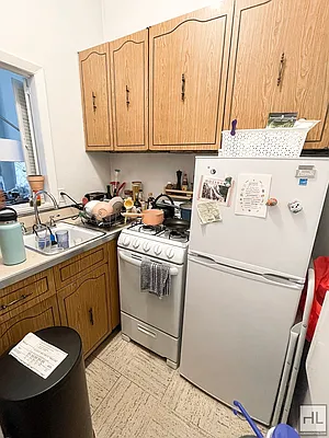 Rented by Highline Residential | media 9