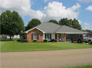 708 Almonaster Rd, Youngsville, LA 70592