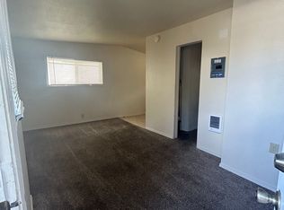 214 SW M St APT 5, Madras, OR 97741