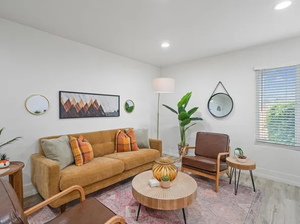 1663 Pentecost Way Unit 5, San Diego, CA 92105