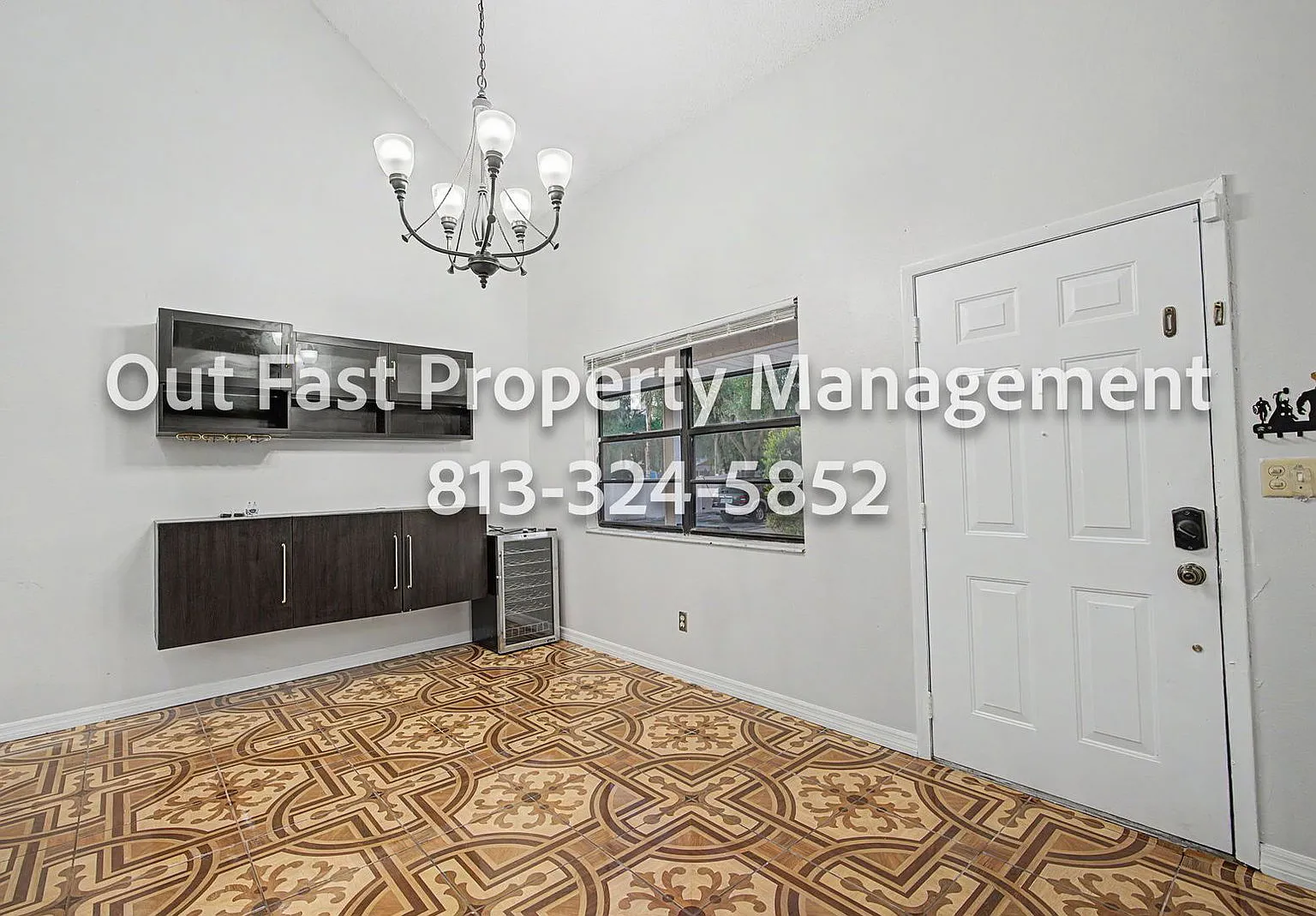 3 bed, 2.5 bath, 1872 sqft, $1,695 — Photo 3