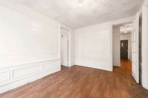 Sold by Compass | media 10